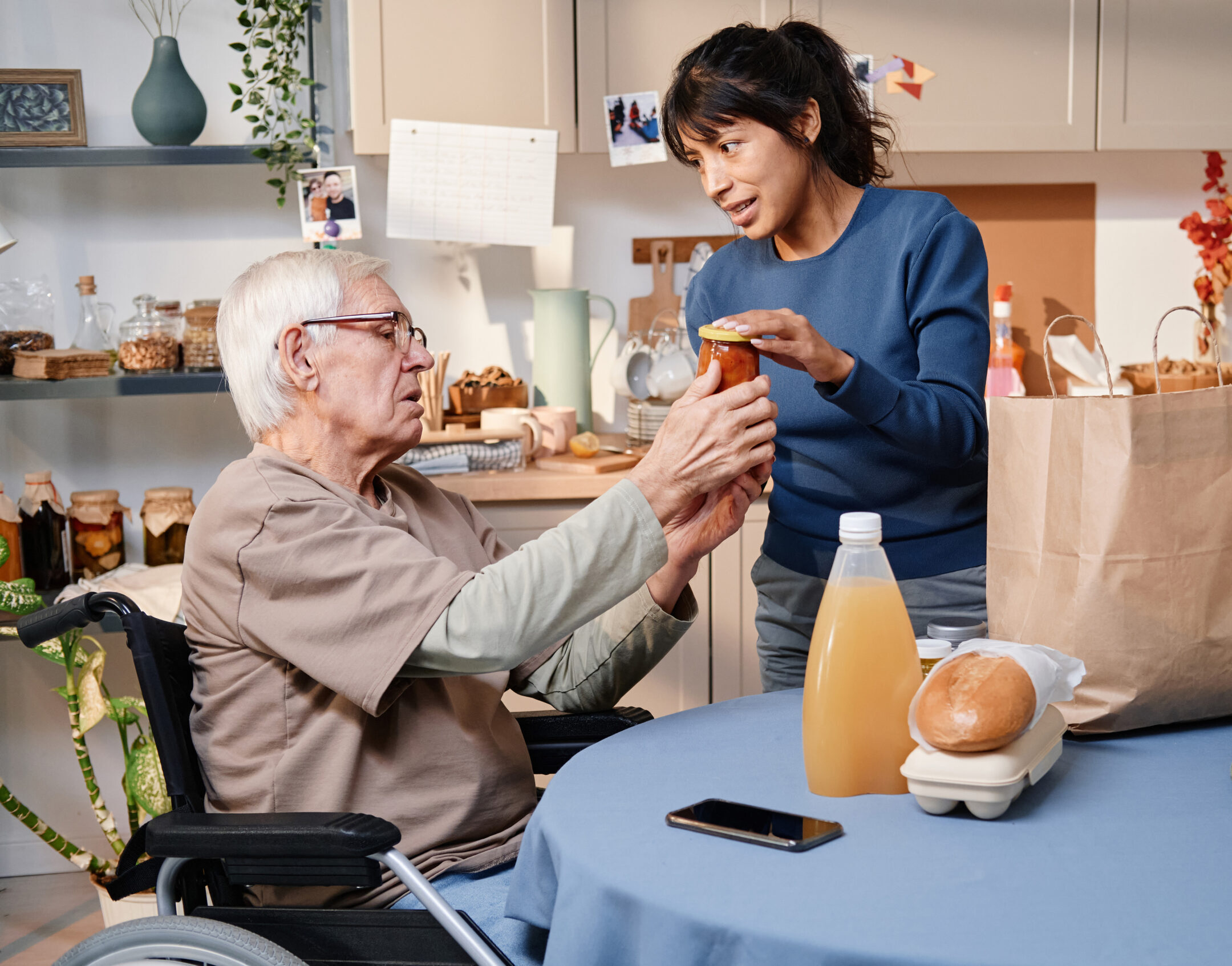 AxL-Close-to-you-1353613389-aspect-ratio-2160-1693