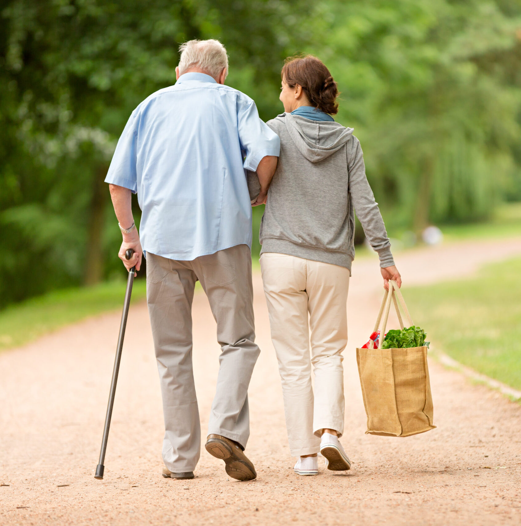 AxL-Close-to-you-587506108-aspect-ratio-1693-1707